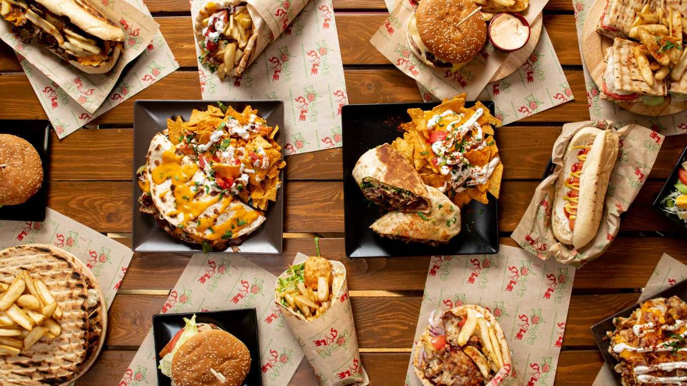 Φωτογραφίες από DOGGIE STYLE